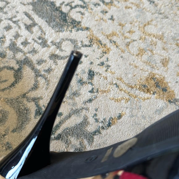 Leopard, red and patent leather. Size 8 - Picture 8 of 8